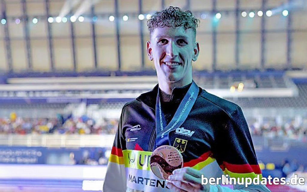 Lukas Mertens Schwimmer